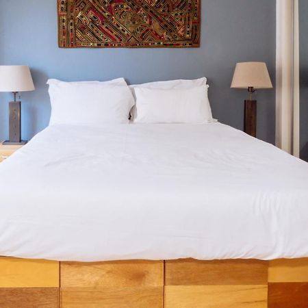 Stylish 3 Bedroom Apartment Near Hollyrood Park 爱丁堡 外观 照片