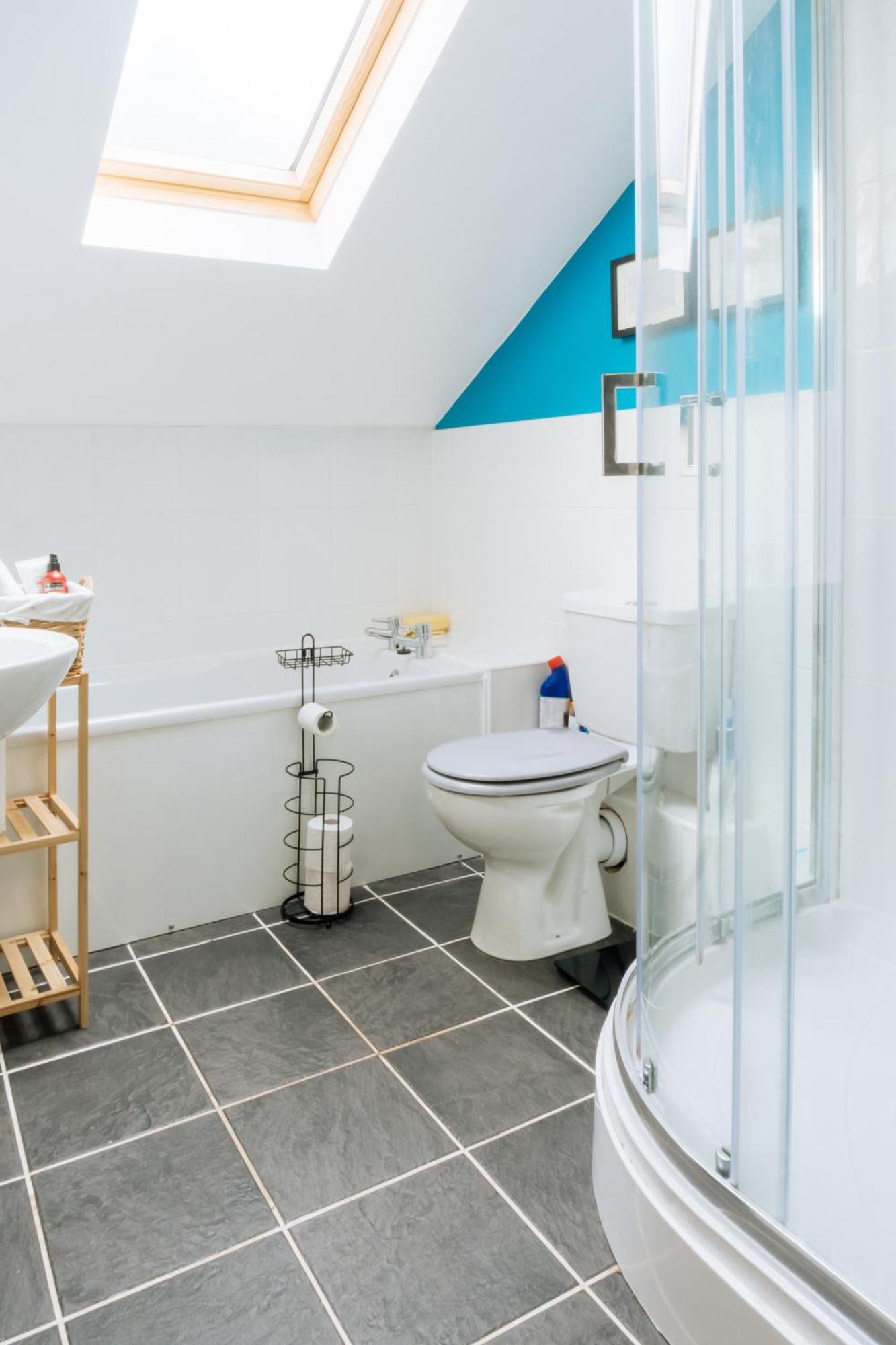 Stylish 3 Bedroom Apartment Near Hollyrood Park 爱丁堡 外观 照片