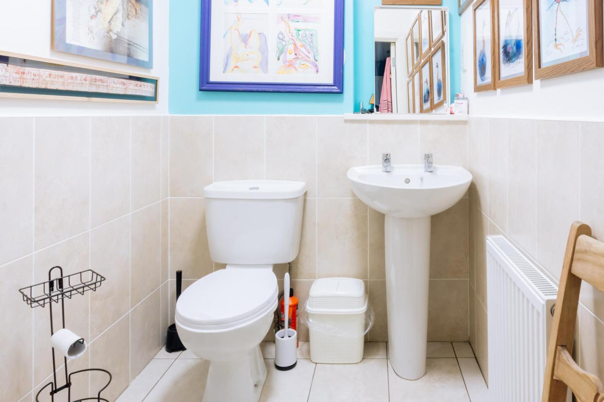 Stylish 3 Bedroom Apartment Near Hollyrood Park 爱丁堡 外观 照片