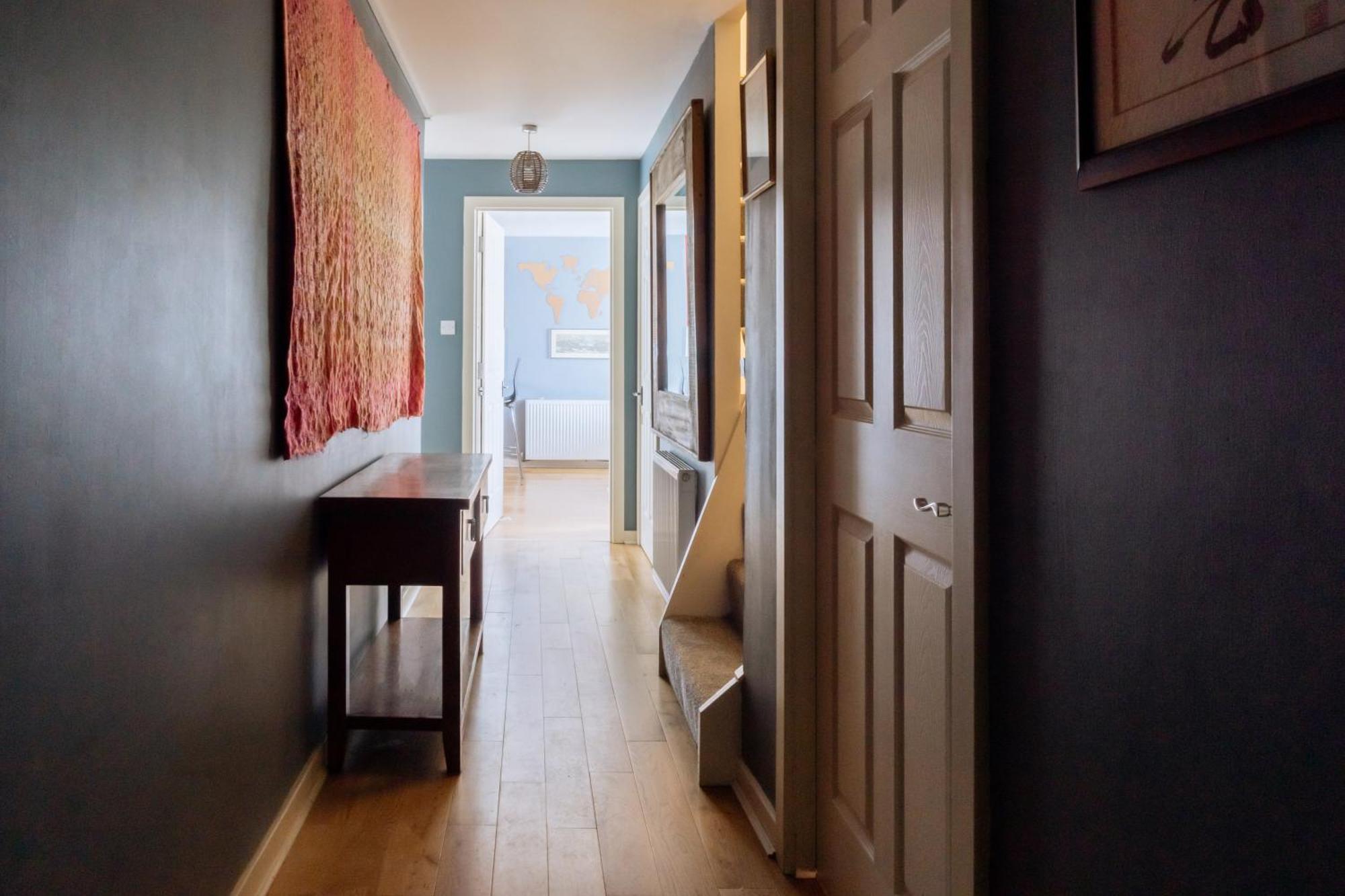 Stylish 3 Bedroom Apartment Near Hollyrood Park 爱丁堡 外观 照片